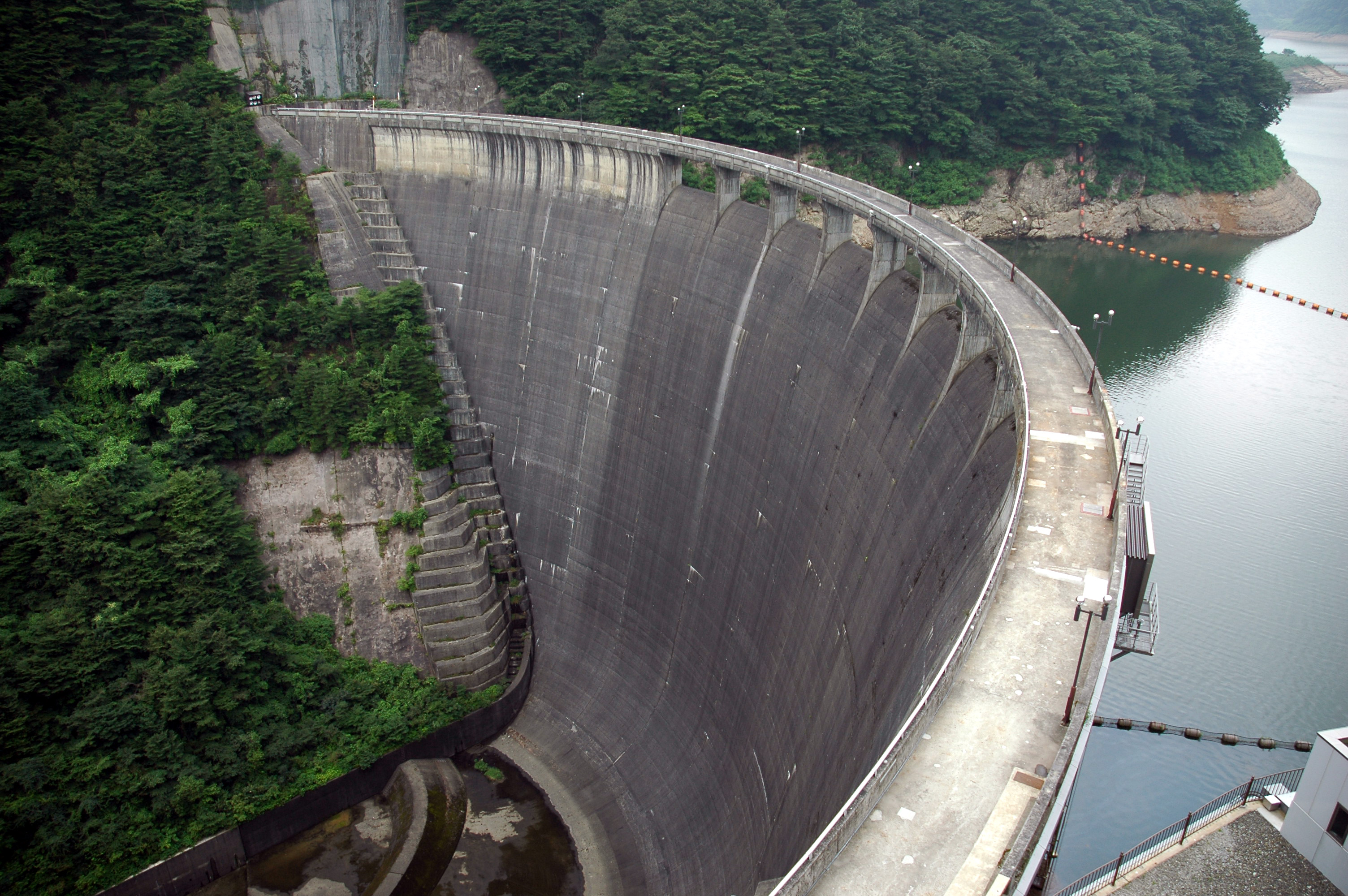 ダムカレーとは 日本ダムカレー協会